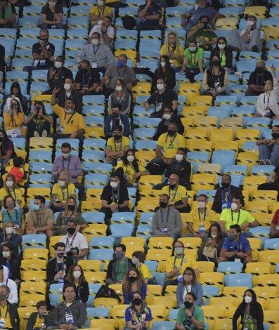 Fans of Brazil watch the Conmebol 2021 Copa America football tournament final match against Argentina at Maracana Stadium in Rio de Janeiro, Brazil, on July 10, 2021. (Photo by NELSON ALMEIDA / AFP)