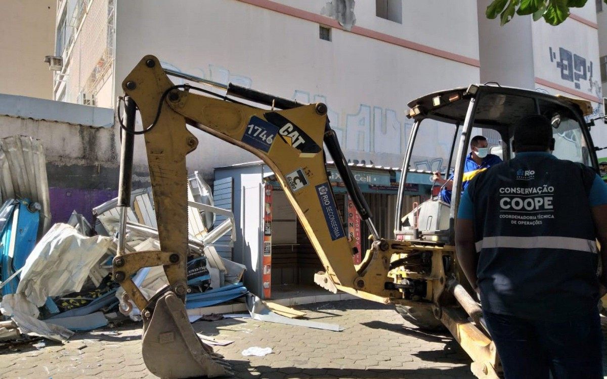 Operação aconteceu no trecho entre as ruas São Clemente e Voluntários da Pátria