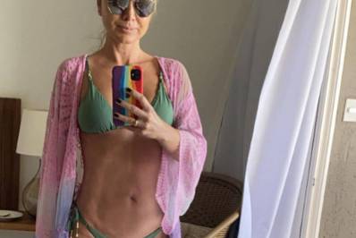 Eliana embarca em jatinho particular para o Nordeste