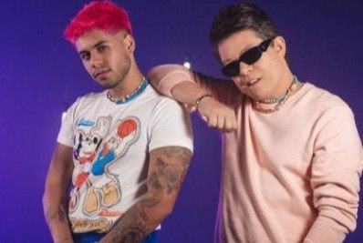 Zé Felipe divulga música com DJ Ivis após denúncia de agressão e é criticado