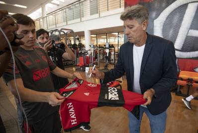 Meu Mengão - A Conmebol definiu as datas das quartas de final da  #Libertadores entre #Flamengo x Olimpia (PAR): Jogo de ida: Olimpia x  Flamengo 🏟️ Tigo Manuel Ferreira