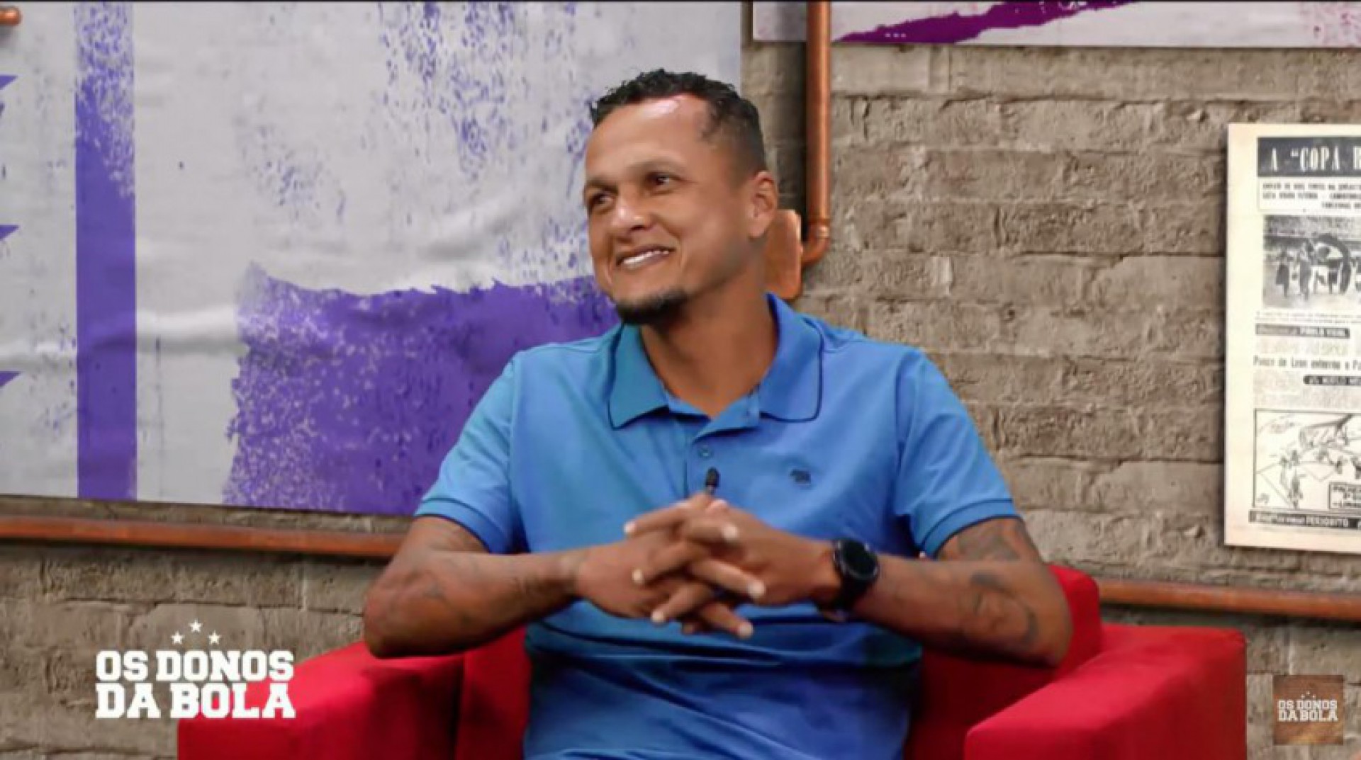 Ex-jogador do Fluminense é vítima de racismo em transmissão: 'Macaco, baiano de merda'