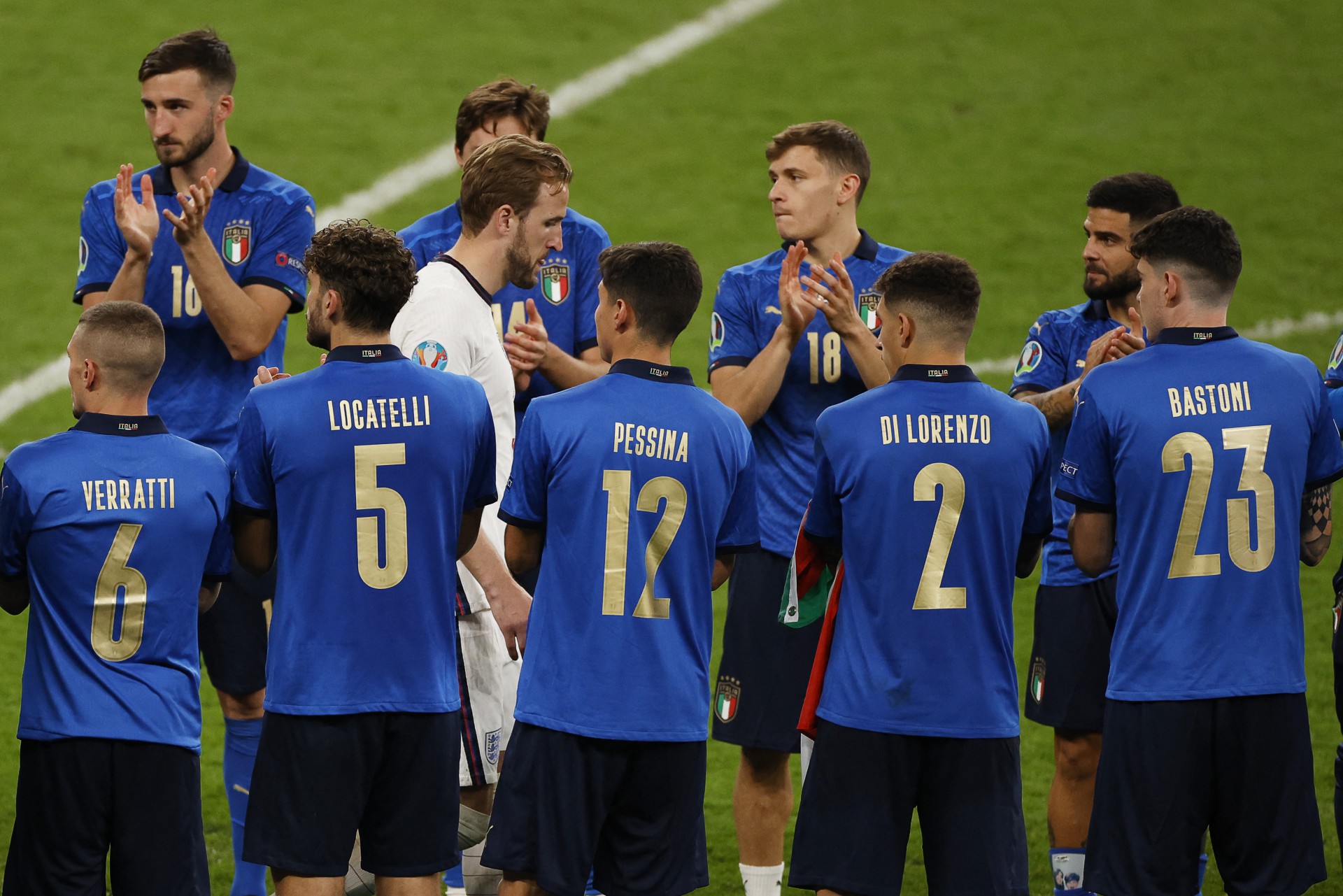 Com cinco italianos e sem Cristiano Ronaldo, Uefa divulga seleção da Eurocopa