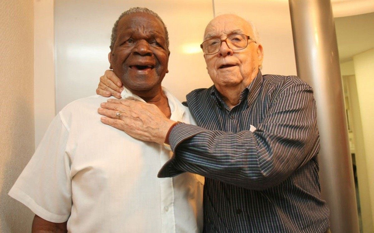 Paulo Miranda (à esquerda) e Carlinhos Maracanã: dois ex-presidentes da Portela - Divulgação
