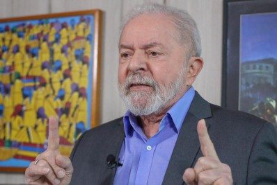 Lula diz que governo responsável não precisa de lei de teto de gastos