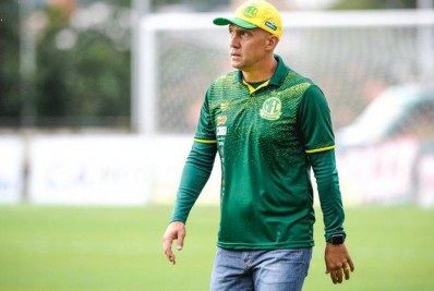 Ex-técnico do Fluminense estaria cotado para assumir o Botafogo