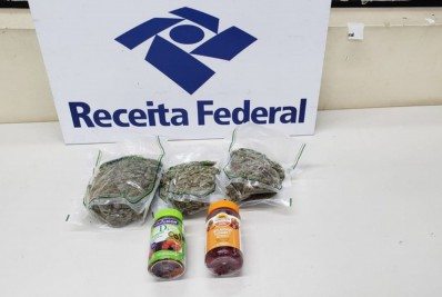 Receita Federal apreende droga dentro de embalagem de chocolate no Aeroporto do Galeão