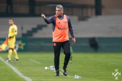 Cabo aprova atuação do Vasco, mas lamenta empate: 'Sentimento de frustração'