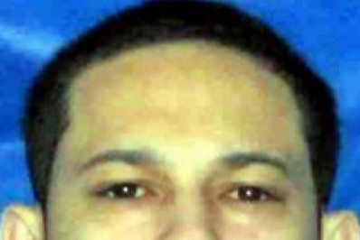 Disque Denúncia divulga cartaz para encontrar traficante da favela Nova Holanda