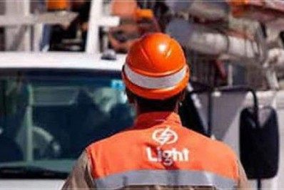 Light interrompe a energia elétrica em ruas de 03 bairros de Belford Roxo na quarta (24/08)