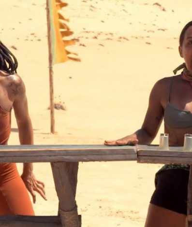 Paula e Carol Peixinho na disputa da prova da comida - Reprodução