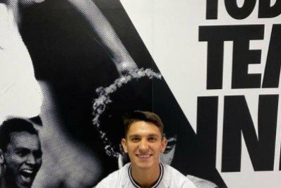 Jovens paraguaios se destacam na base do Vasco e podem seguir caminho de Galarza