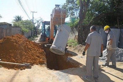 Búzios vira um canteiro de obras 