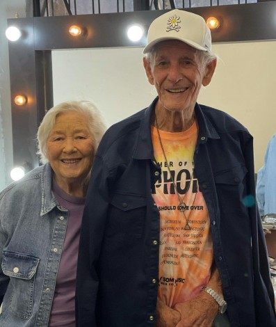 Nair Donadelli e Nelson Miolaro, os vovôs TikTokers - Reprodução