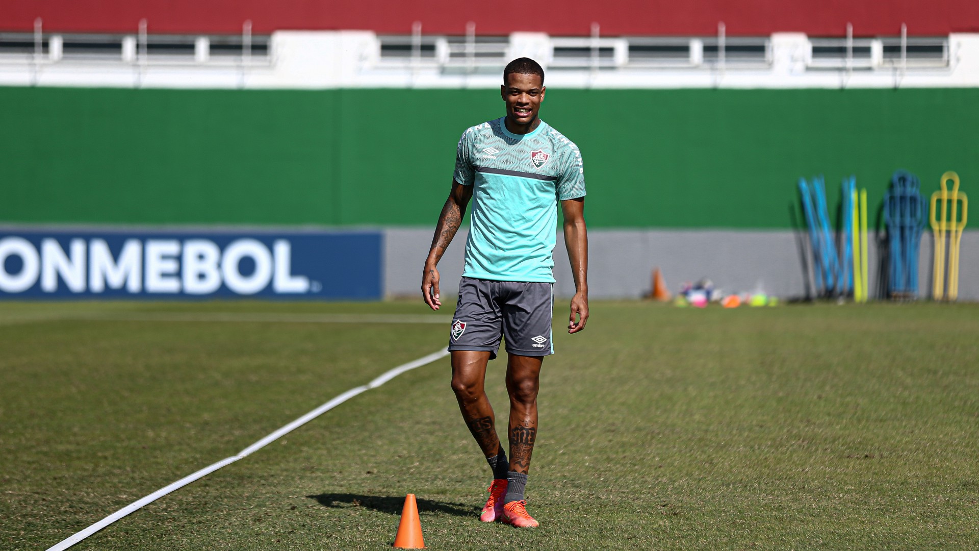 Assediado por outros clubes, Caio Paulista se declara ao Fluminense: 'Carinho enorme pelo clube'