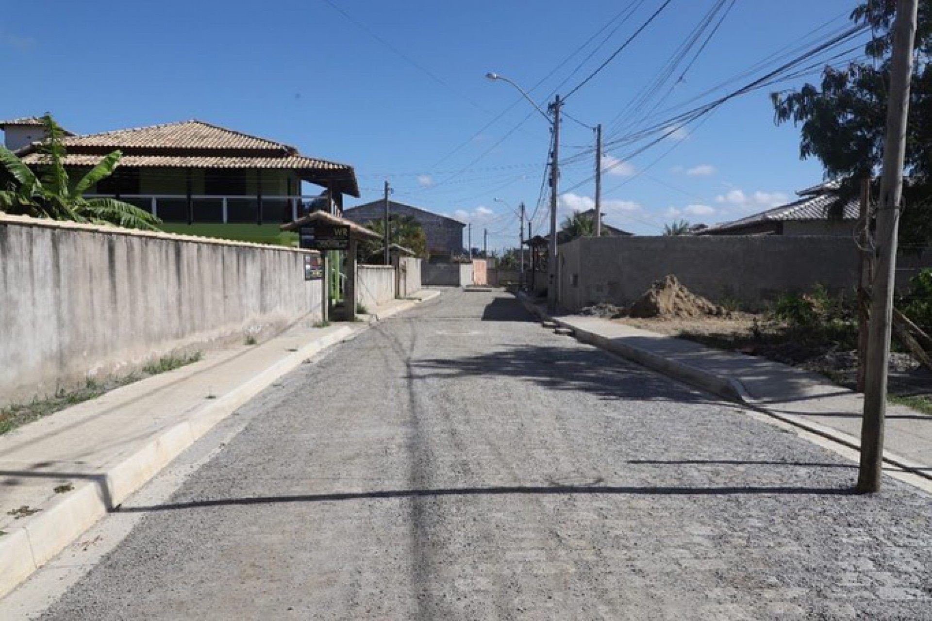 Prefeitura de Búzios faz obras de infraestrutura em 33 ruas no bairro José Gonçalves