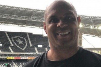 Justiça dá prazo de dez dias para Botafogo quitar dívida com Donizete Pantera