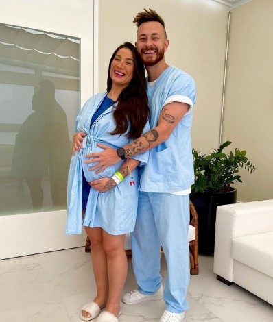 Bianca Andrade chega à maternidade para dar à luz Cris - Reprodução Internet