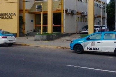 Em Itaperuna, motorista oferece carona e acaba sendo assaltado por travesti 