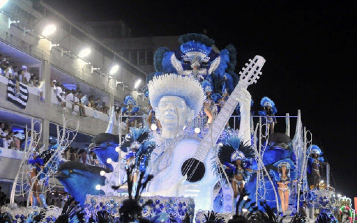 Noel foi tema do desfile da Unidos de Vila Isabel em 2010