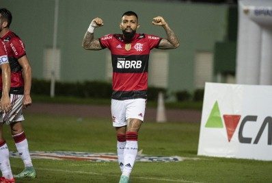 Com show de Gabigol, Flamengo atropela o Bahia fora de casa e entra no G6 do Brasileirão