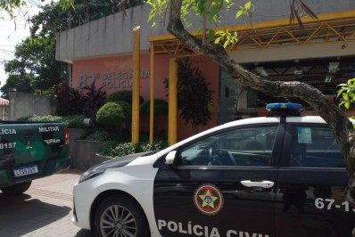 Balão de 6 metros é apreendido em Itapeba