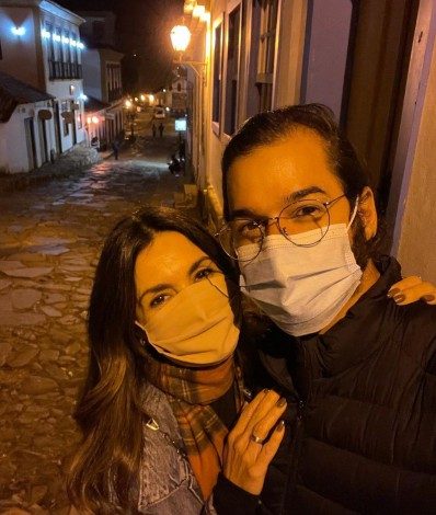 Fátima Bernardes abre álbum de viagem com Túlio Gadelha - Reprodução