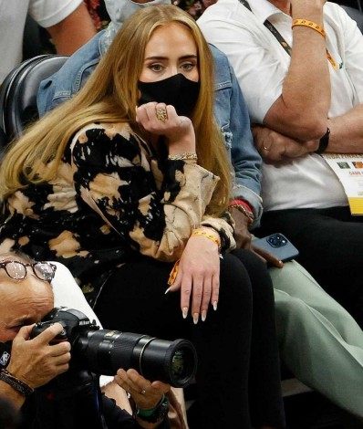 Adele - Reprodução