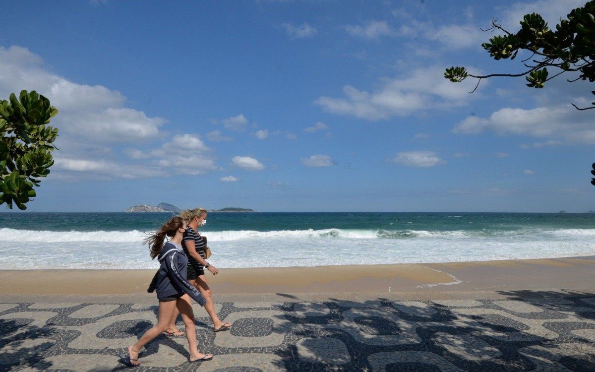 Nesta segunda, a m&iacute;nima prevista &eacute; de 12&deg;C e m&aacute;xima de 21&deg;C