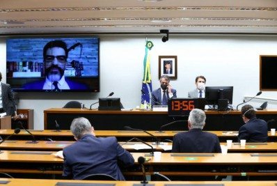 PEC 32: reforma administrativa é tema de debate de frente parlamentar