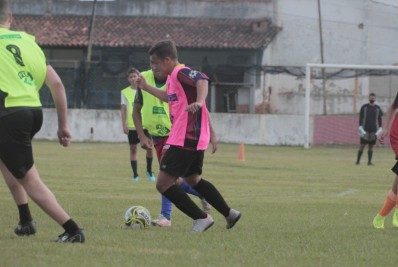 Peneira seleciona jogadores sub-17 para a Seleção de São Pedro da Aldeia