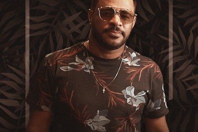 Sandro César faz música sobre Dj Ivis: ‘Homem que bate em mulher merece cadeia