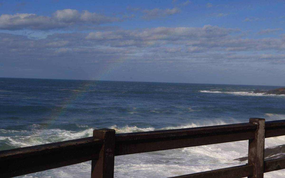 Geral - Ressaca no Leblon, na manha de hoje, zona sul do Rio.
