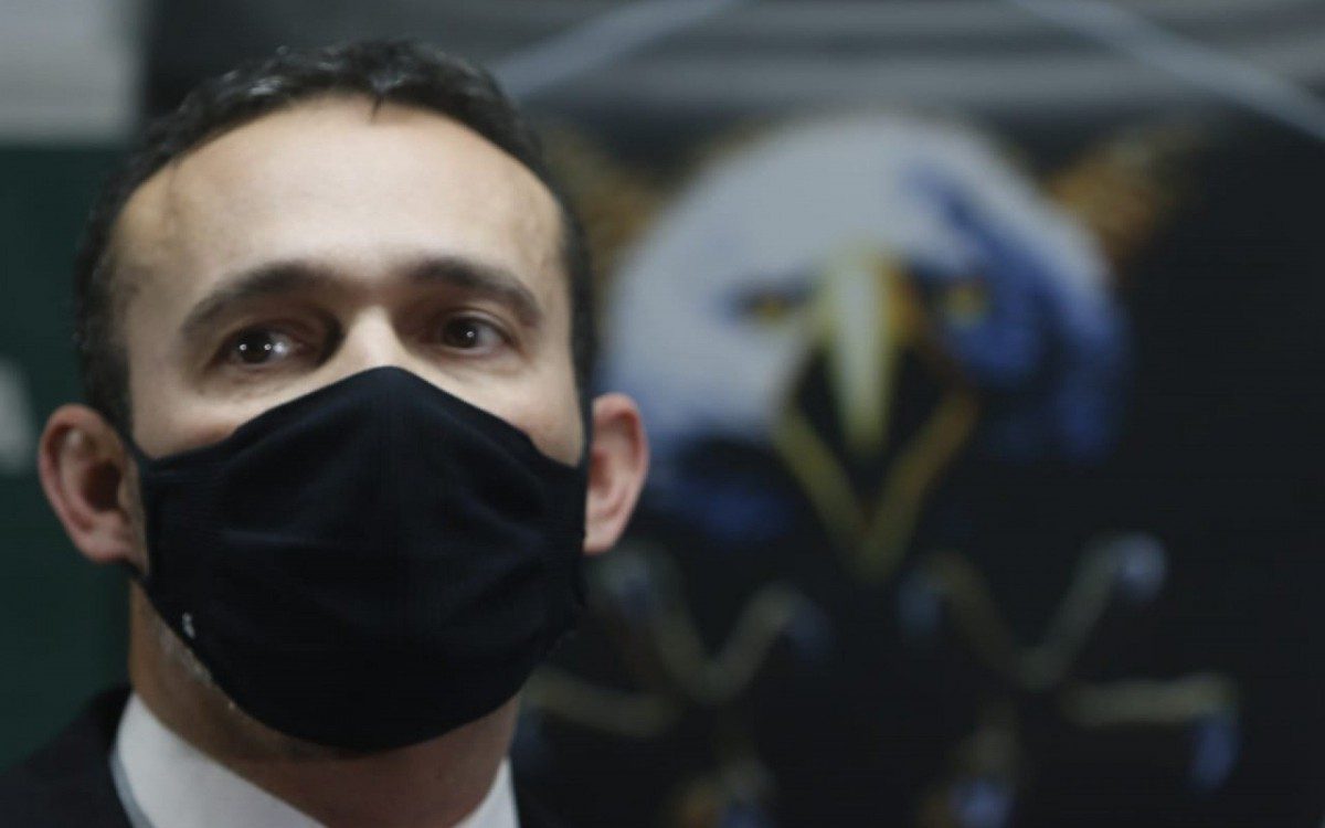 Marcelo Machado, delegado adjunto da Delegacia Antissequestro (DAS), em entrevista sobre o resgate a uma jovem feita refém por ex-namorado - REGINALDO PIMENTA/AGÊNCIA O DIA