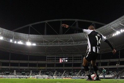 Botafogo assinará renovação da concessão do Estádio Nilton Santos por mais 20 anos