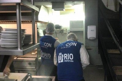 Procon encontra mais de 16 quilos de alimentos impróprios no restaurante Baladinha