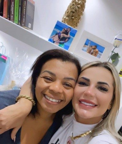 Valquíria Nascimento e Deolane Bezerra - Reprodução de internet