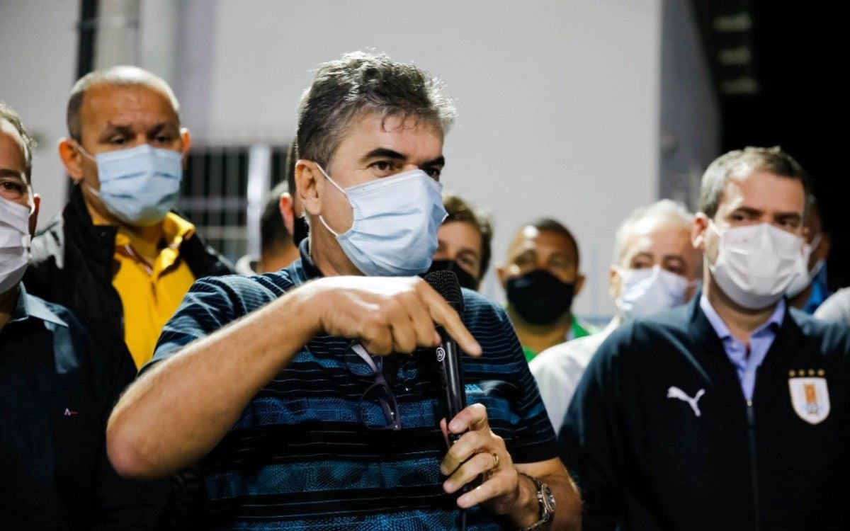 Prefeito Washington Reis anuncia obras no bairro Barro Branco, em Caxias - Gabriel Mendes/Divulgação