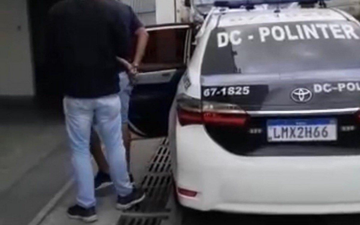 A força-tarefa de combate a milícia no Estado do Rio de Janeiro conta com diferentes delegacias do Departamento Geral de Polícia