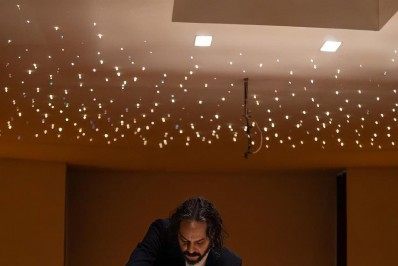 Gabriel O Pensador grava clipe em cemitério e lançamento de música vira polêmica