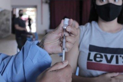 COVID-19/ São Pedro vacina moradores de 35 anos até a próxima sexta (21)