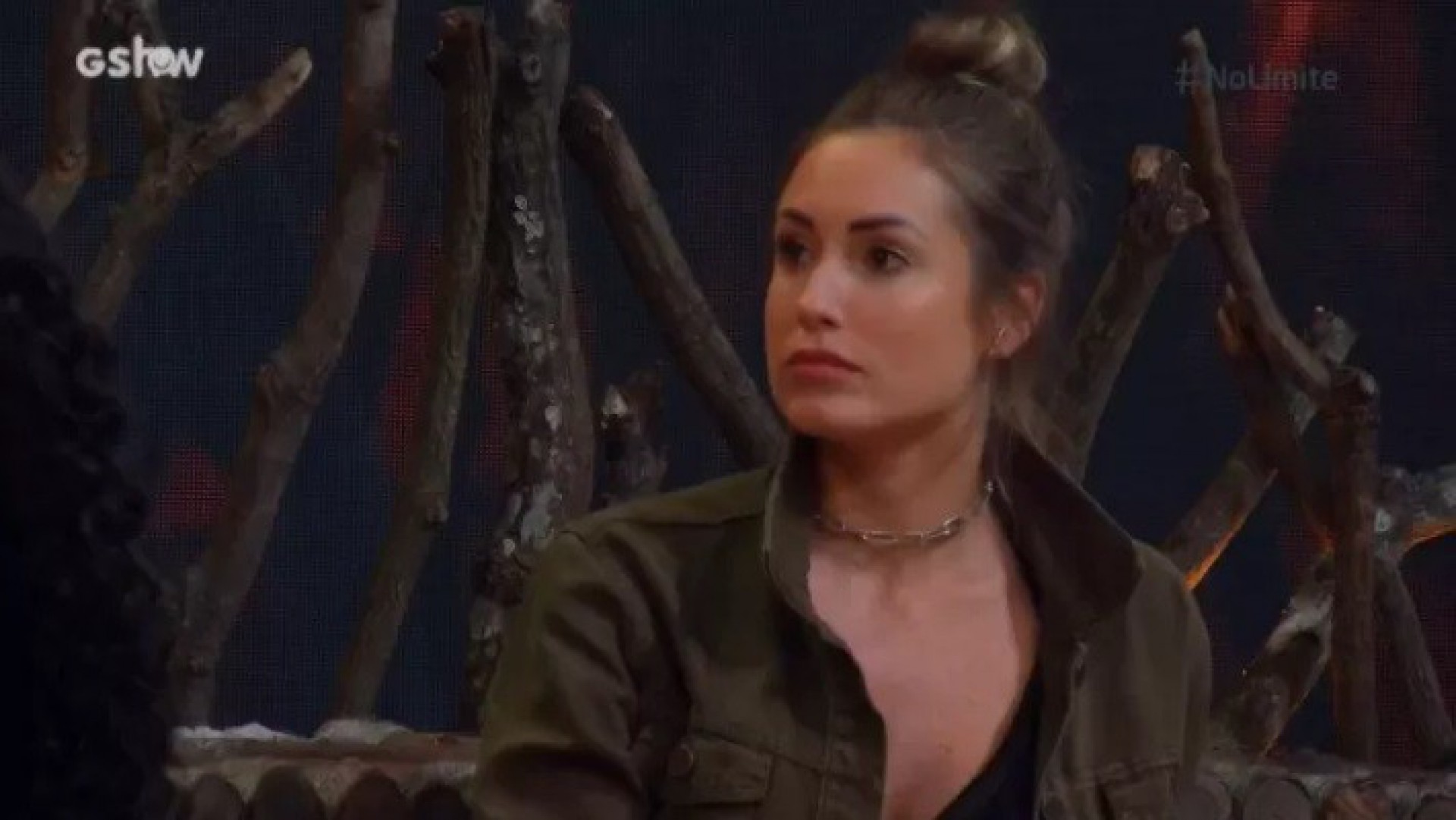 Jéssica não é bem vista pelos ex-colegas da Tribo Calango - Reprodução