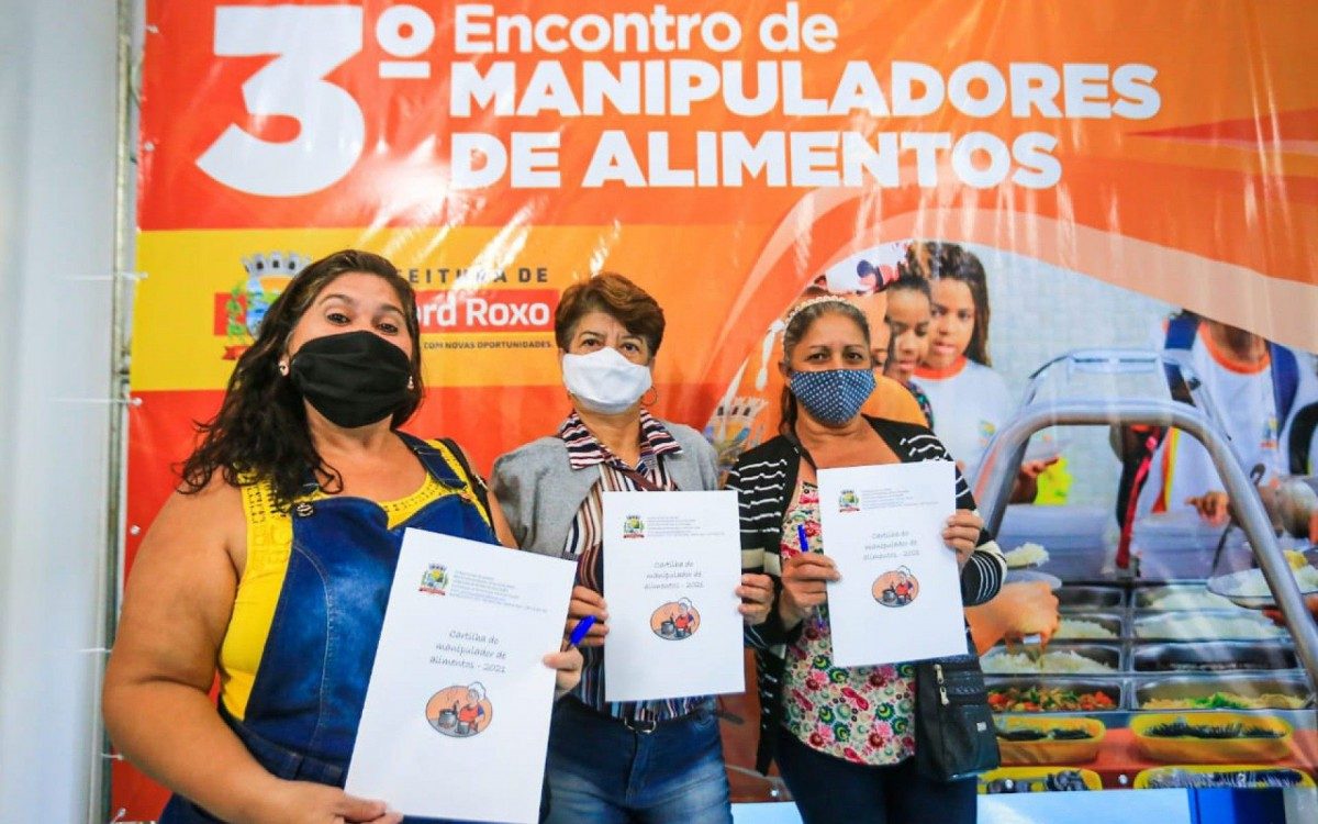 O curso forneceu certificado para as merendeiras das 86 escolas e creches municipais