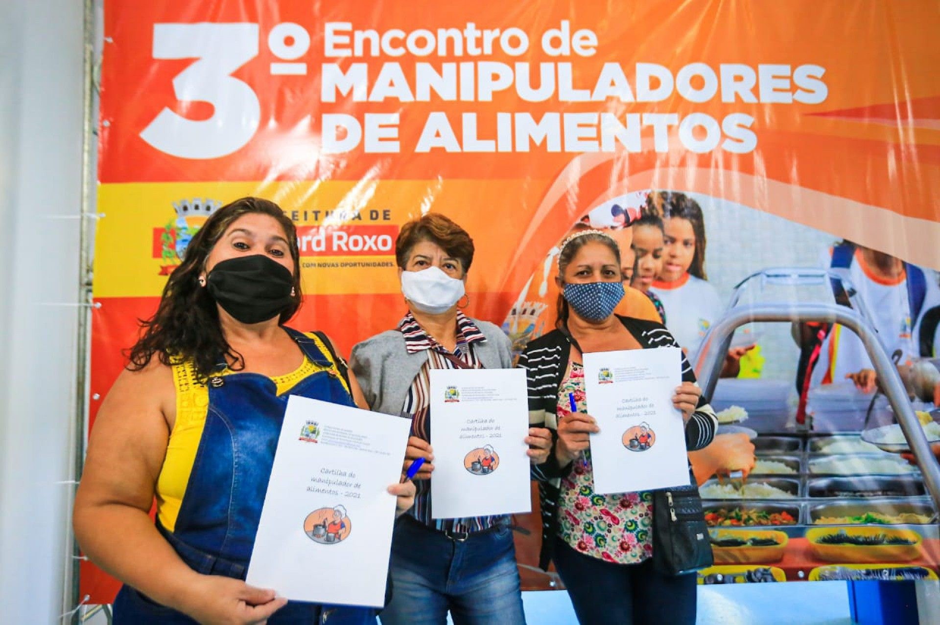 O curso forneceu certificado para as merendeiras das 86 escolas e creches municipais - Rafael Barreto / PMBR