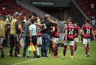 Casagrande afirma que Renato Gaúcho devolveu alegria ao Flamengo: 'Parecia preso com Ceni'