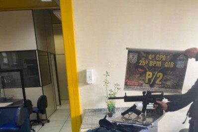 PM prende dupla que planejava sequestrar empresário de Araruama