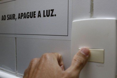 Aneel mantém bandeira vermelha para a conta de luz em agosto