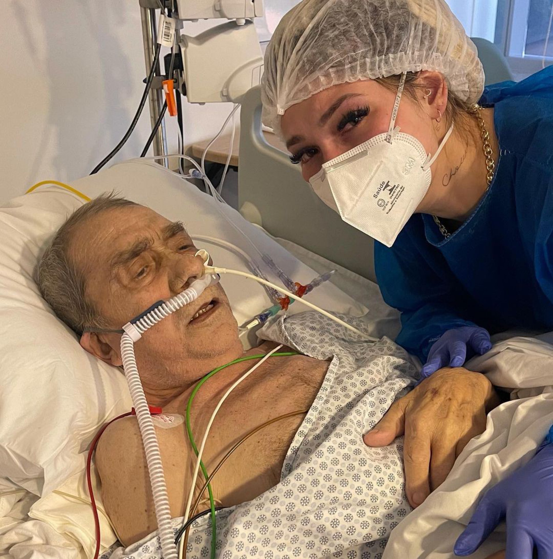 Virgínia Fonseca e o pai  - Reprodução