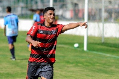 Flamengo empresta Filipe Chrysman, atacante do Sub-20, ao Guarani