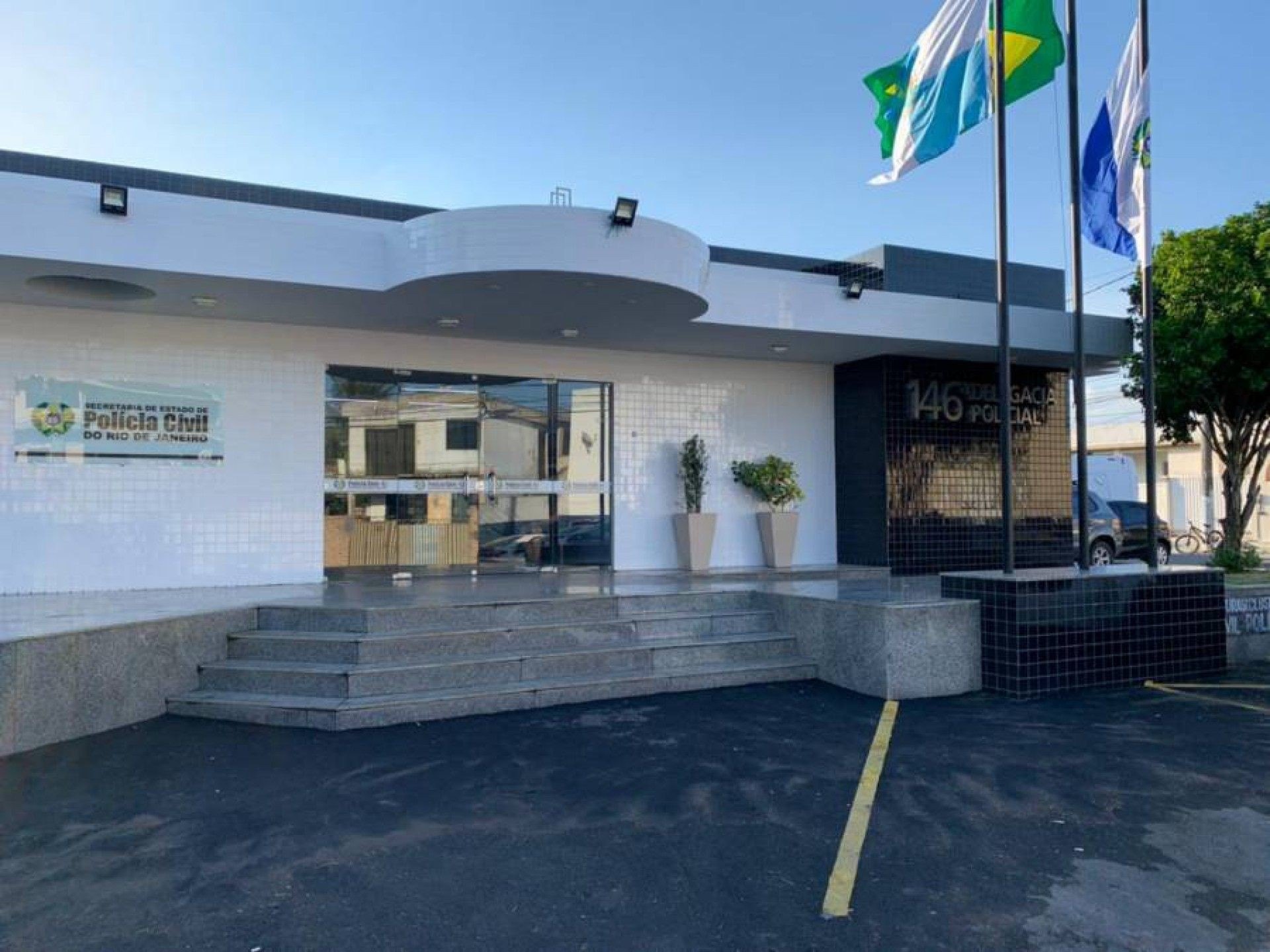 Ap&oacute;s tentar reatar casamento, homem esfaqueia ex-mulher e atual namorado dela em Campos